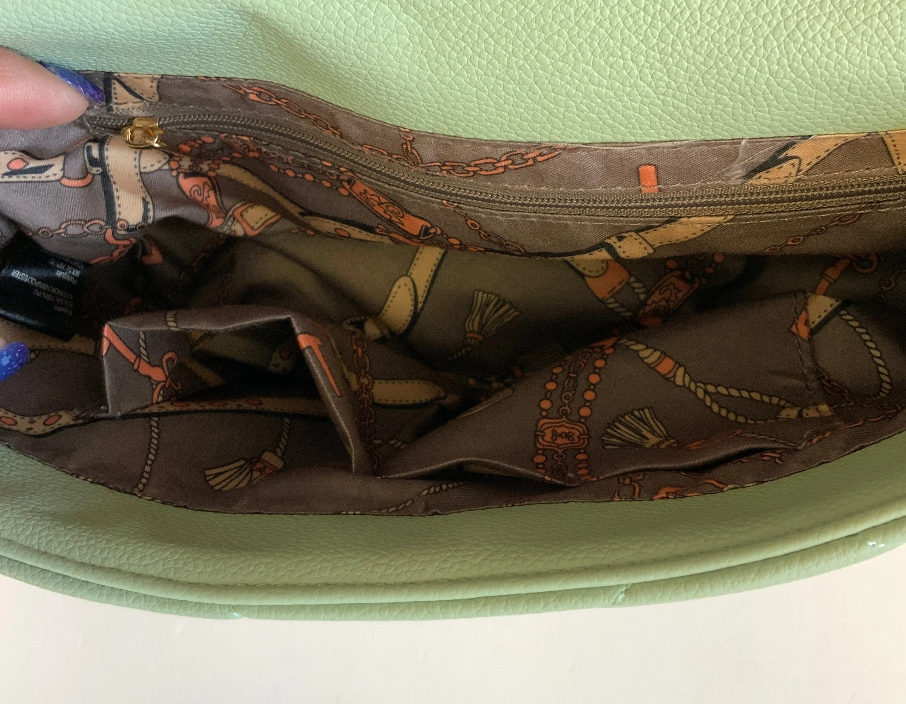 Crossbody Clothes Mentor, Size Small