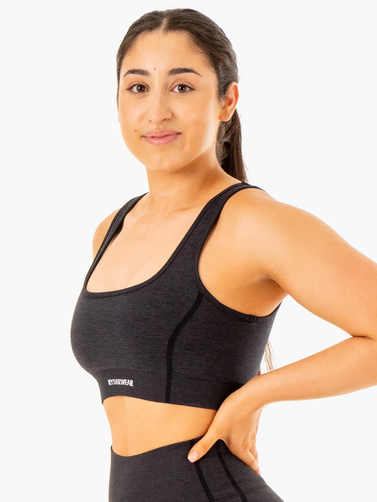 Enhance Seamless Sports Bra - Black