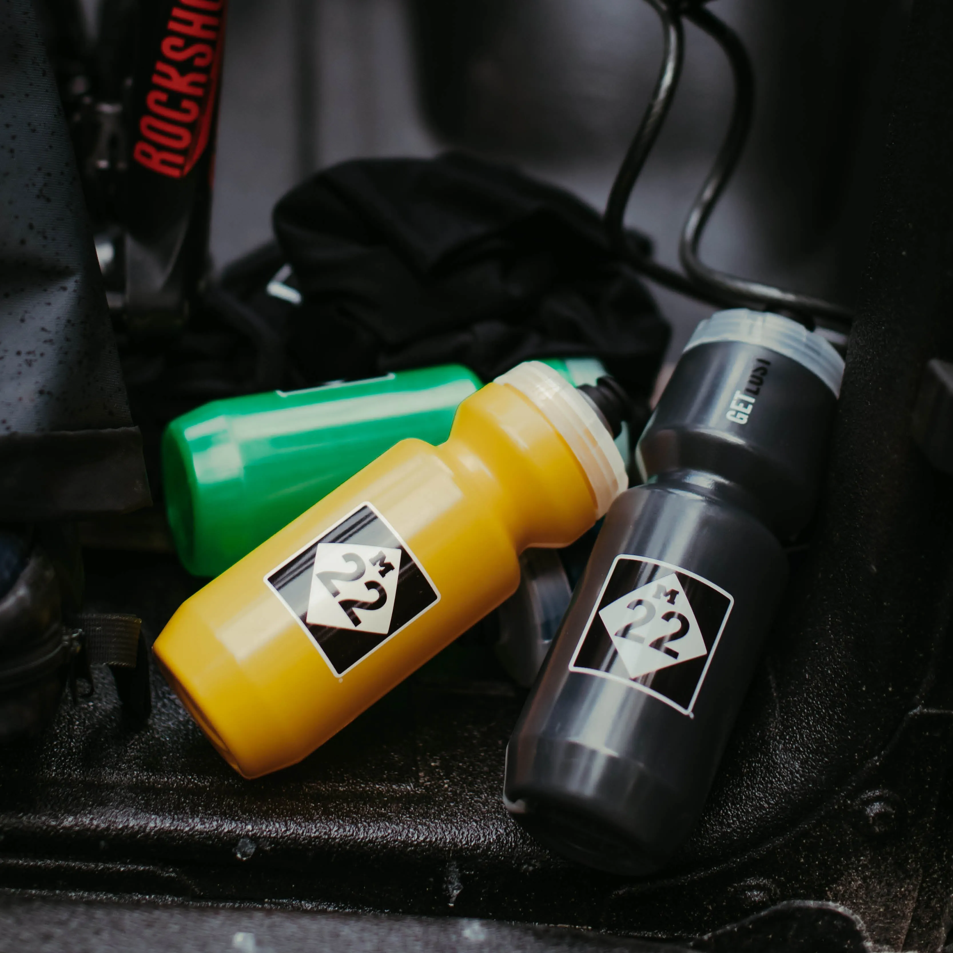 M22 SPORTS WATER BOTTLE