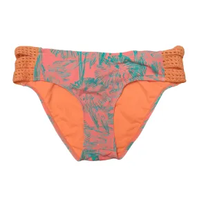 Swimsuit Bottom By Clothes Mentor  Size: M